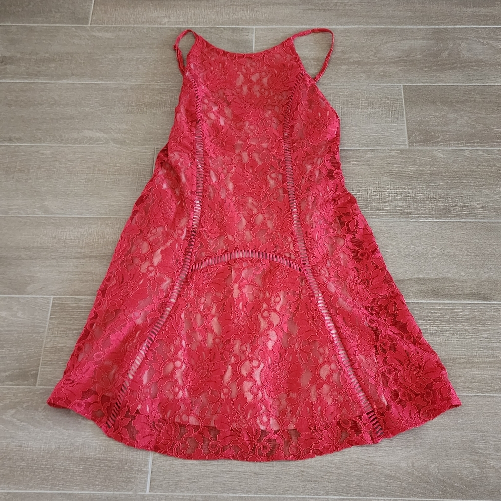 19 Cooper Stretch Lace Dress